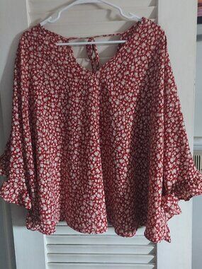 Shein Red Floral Boho Blouse Flowy Flutter Sleeve Size Large